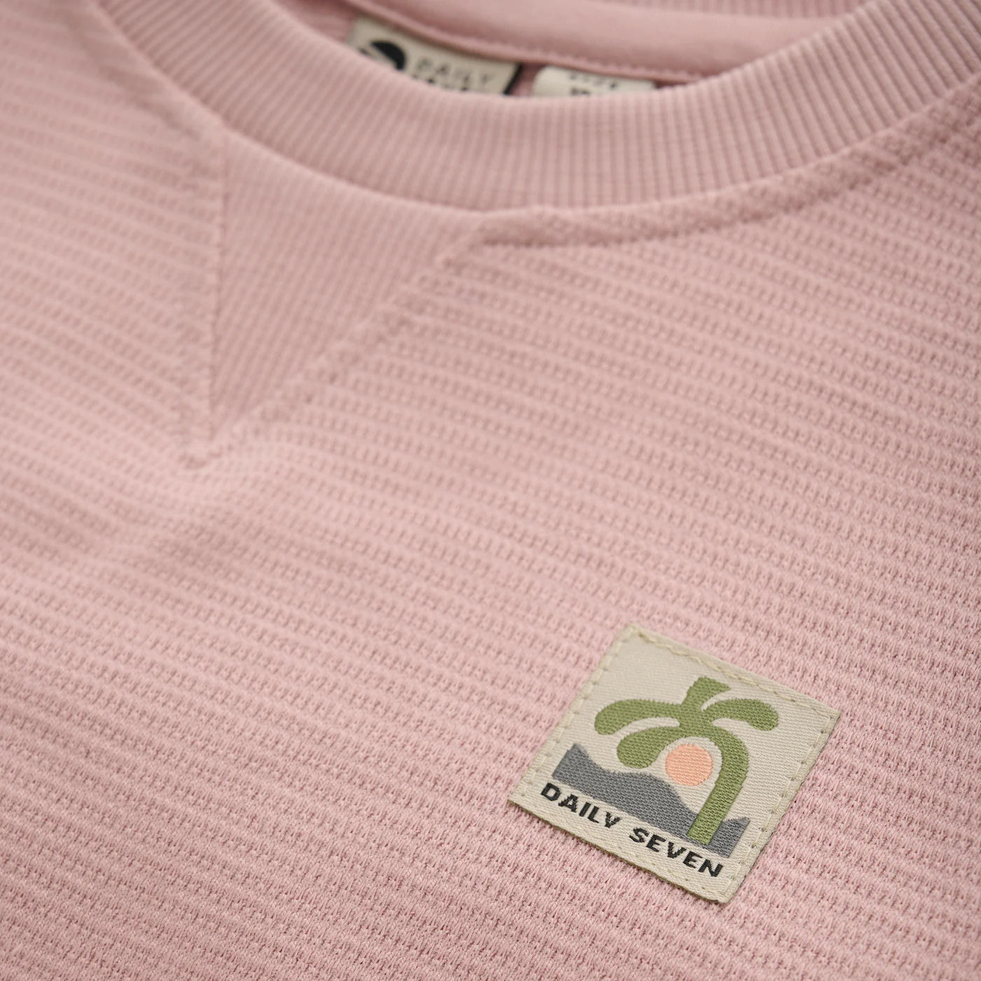 Cali Graphic Tee