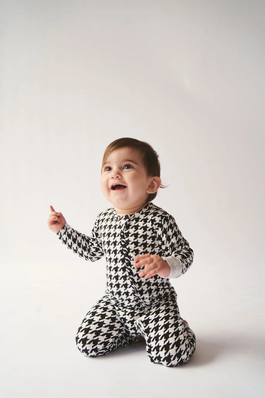 Houndstooth Bamboo Sleeper