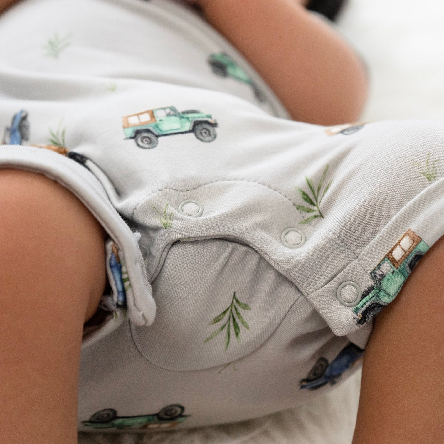 Shortall Romper - Jeeps