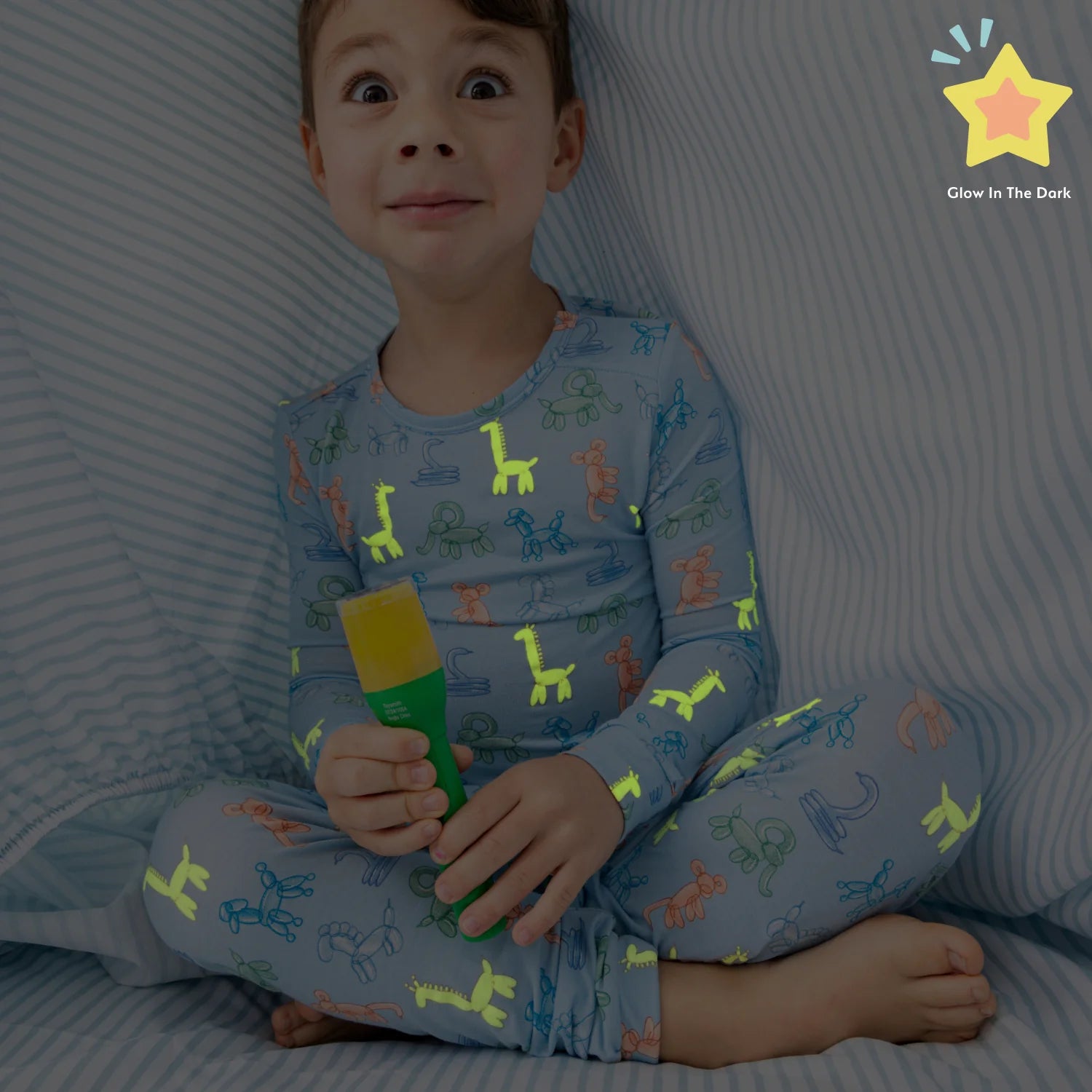 Spooky Deal Glow-in-the-dark Blue Magnetic Set