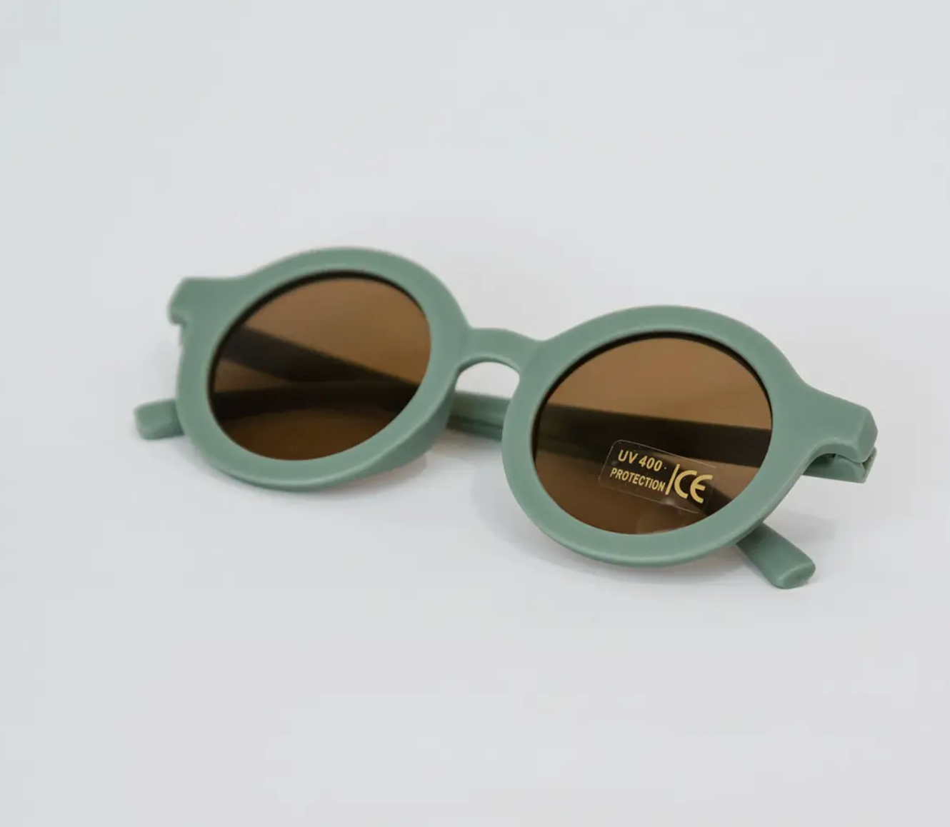 Green Retro Sunglass