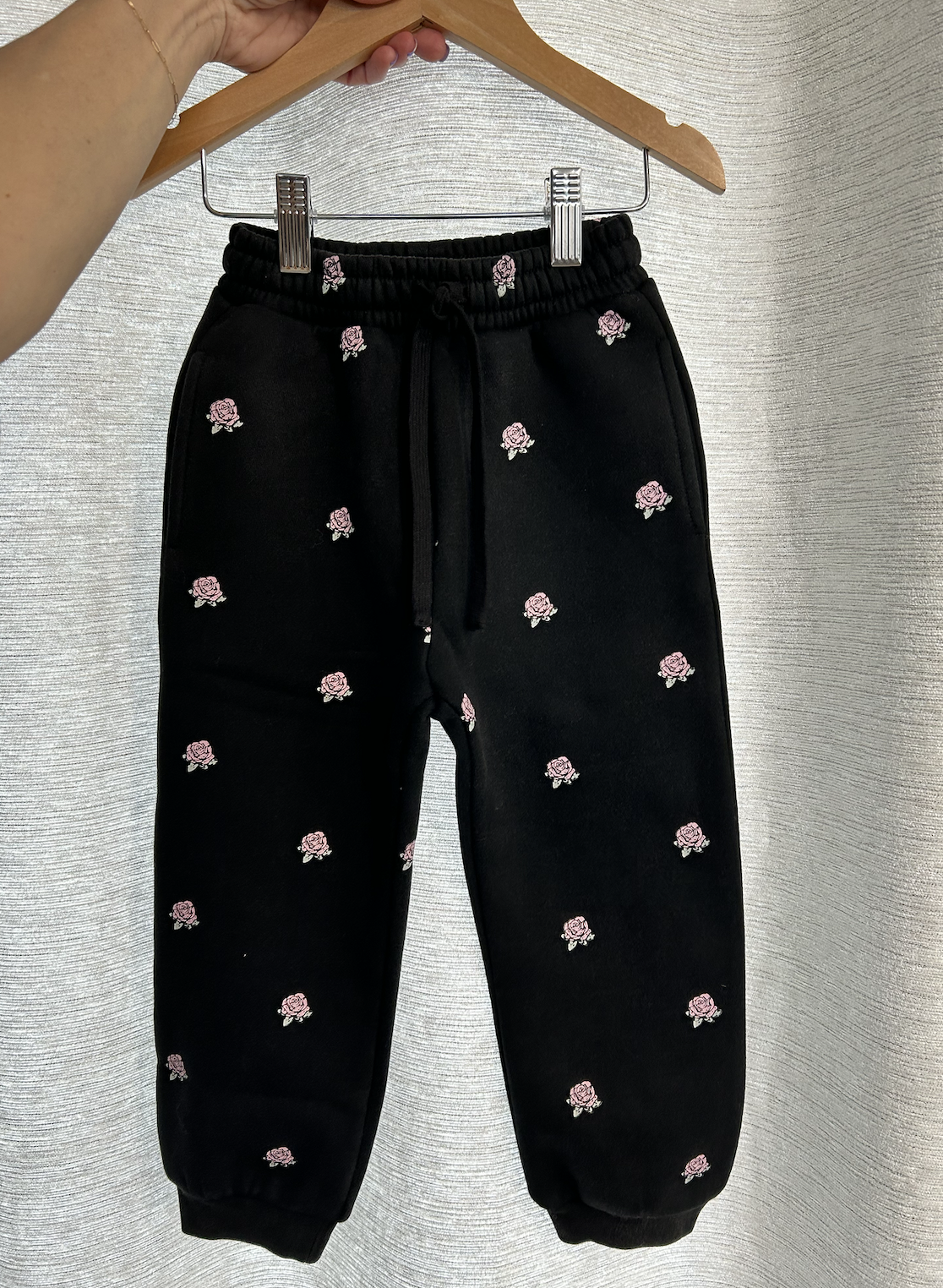Vintage Rose Black Jogger