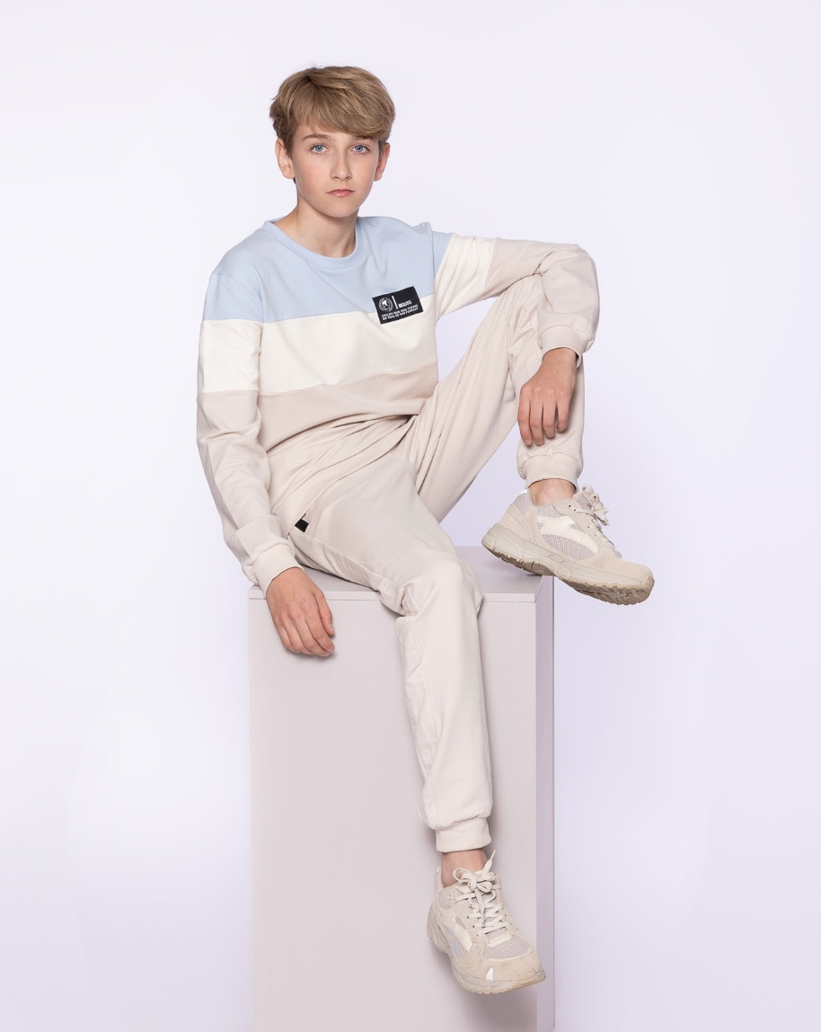 Monday Blues Crewneck